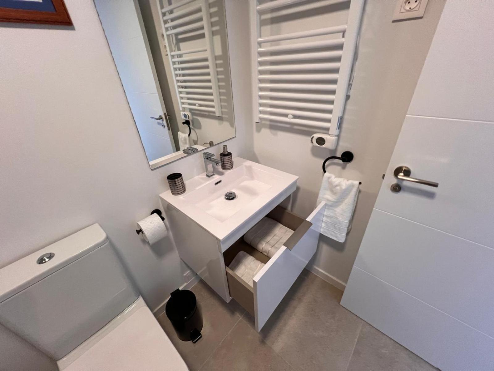 Blois Apartments ริวาส-วาเคียมาดริด ภายนอก รูปภาพ